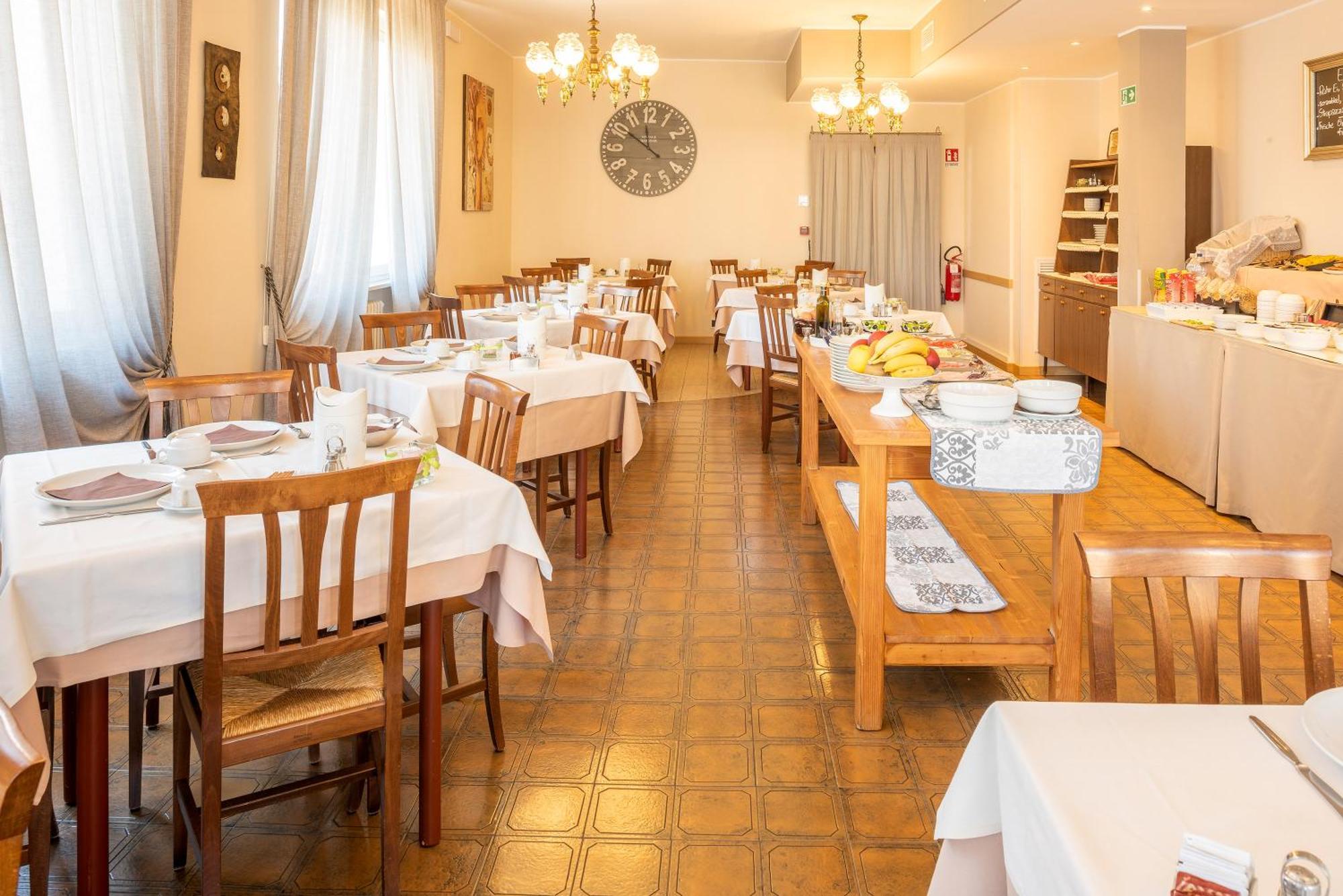 Hotel Taormina Bardolino Dış mekan fotoğraf