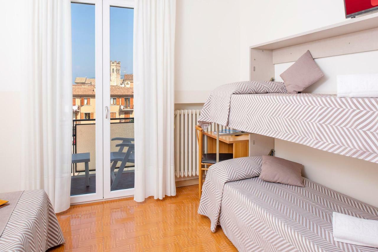 Hotel Taormina Bardolino Dış mekan fotoğraf